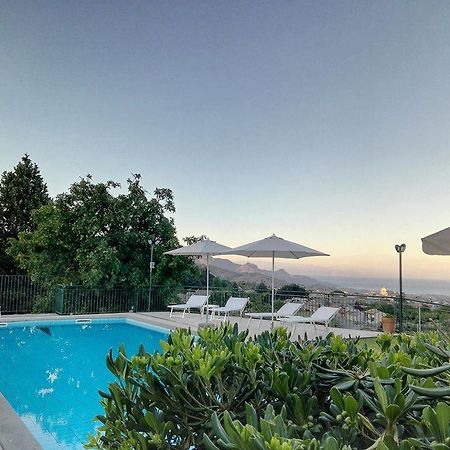 Villa Capogrecale - Piscina Riscaldata П'єдімонте-Етнео Екстер'єр фото