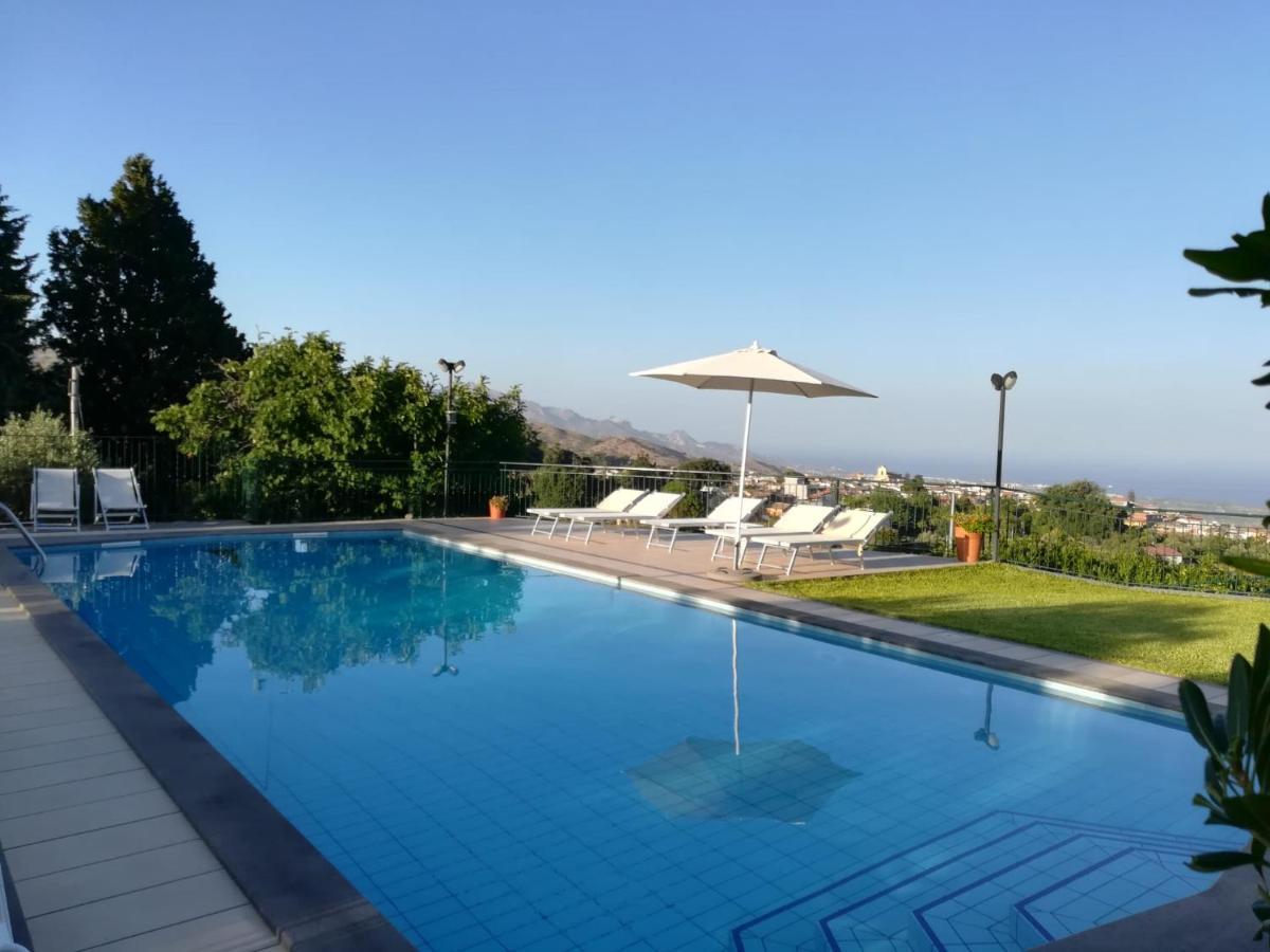 Villa Capogrecale - Piscina Riscaldata П'єдімонте-Етнео Екстер'єр фото